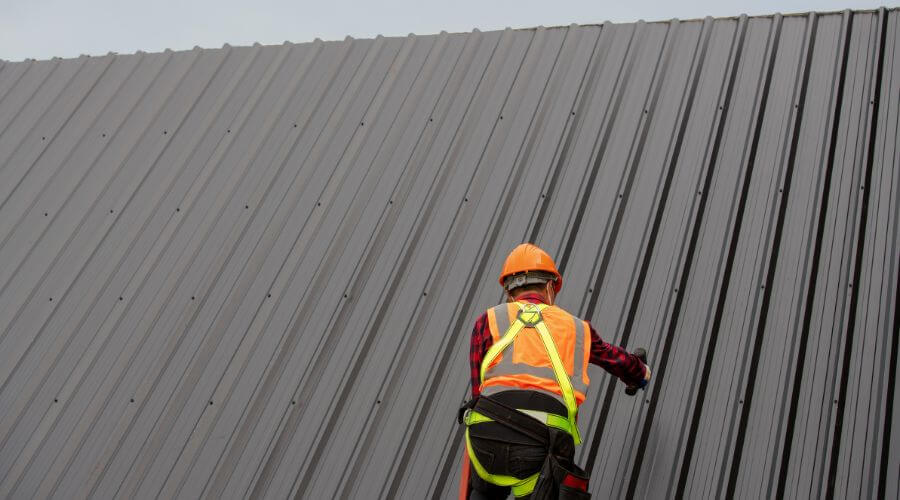 Expert Emergency Roof Repairs services in Bremen, KS